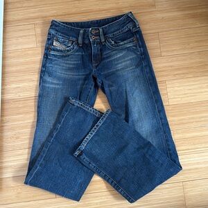 Vintage Diesel Jeans. Low rise. Size 25